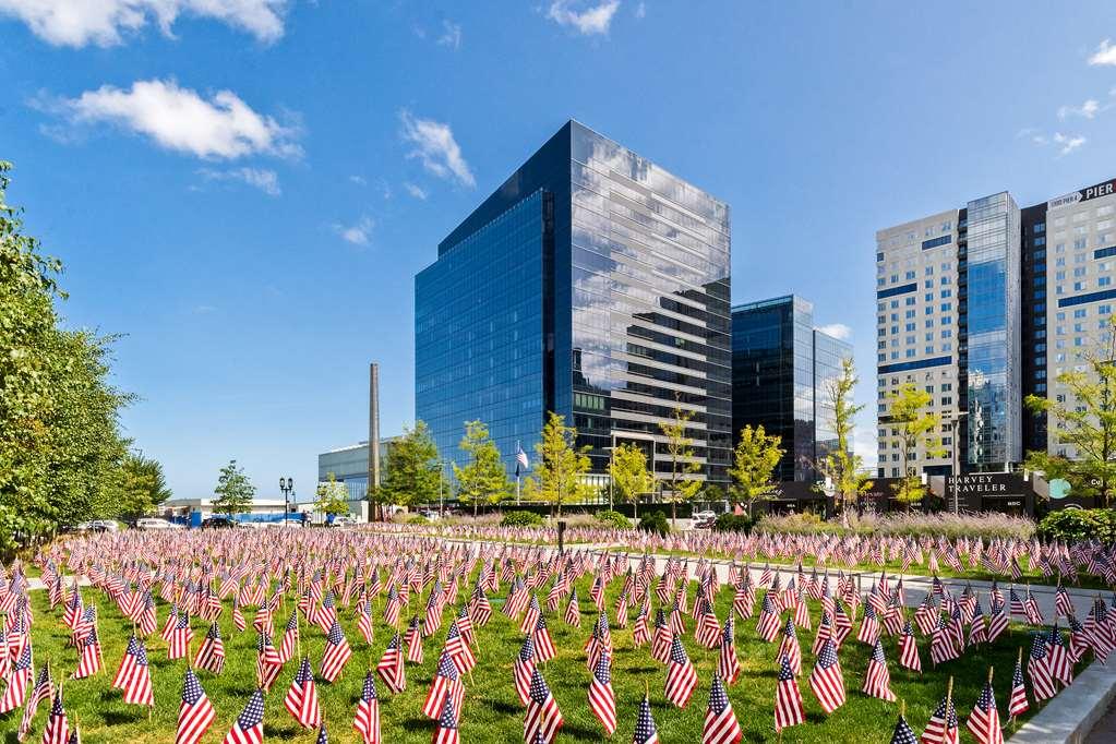 Home2 Suites By Hilton Boston South Bay Экстерьер фото
